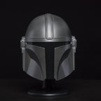 Immagine del prodotto Star Wars - Replica mini elmo Mandalorian su base