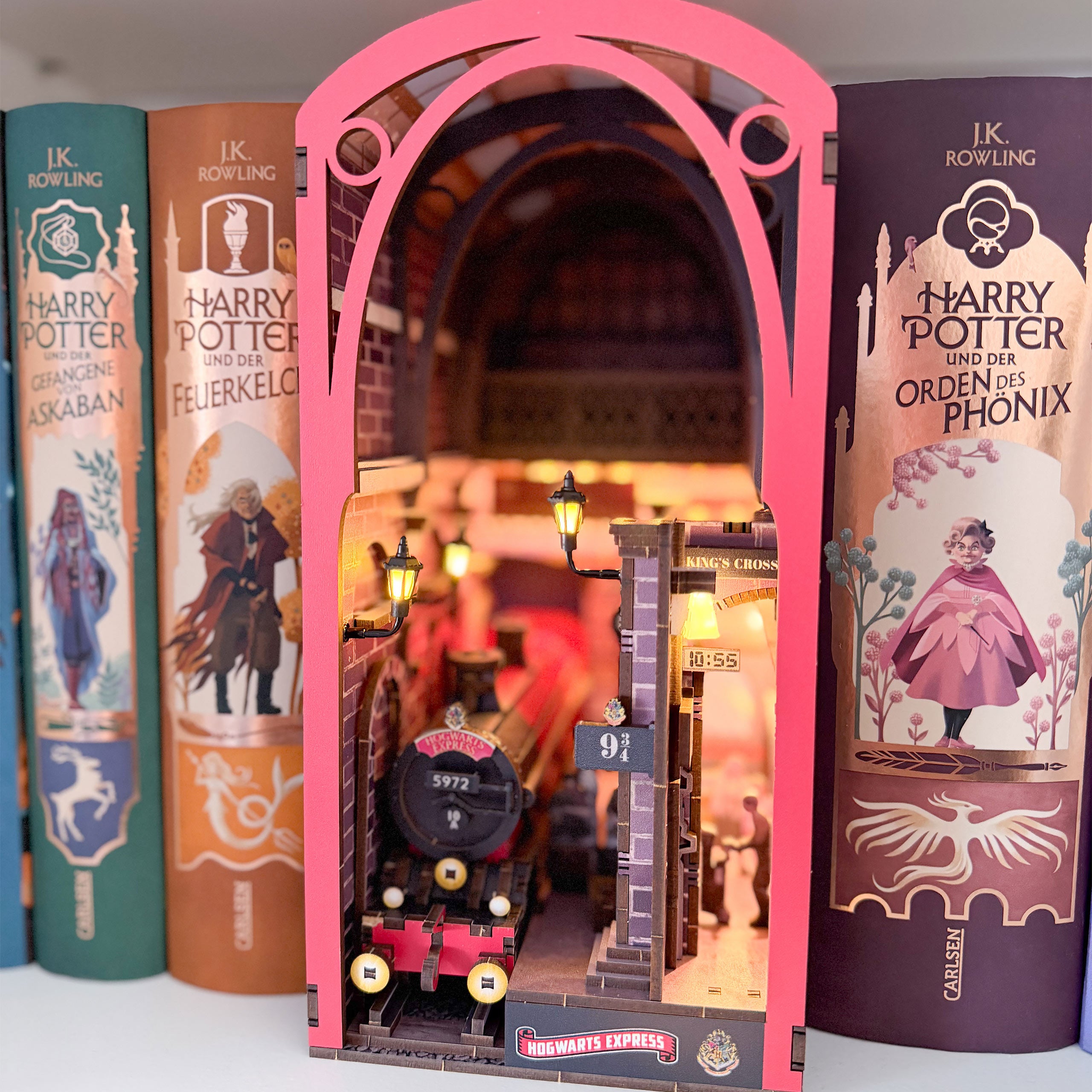 Immagine del prodotto Harry Potter – Kit modello in legno Hogwarts Express Book Nook