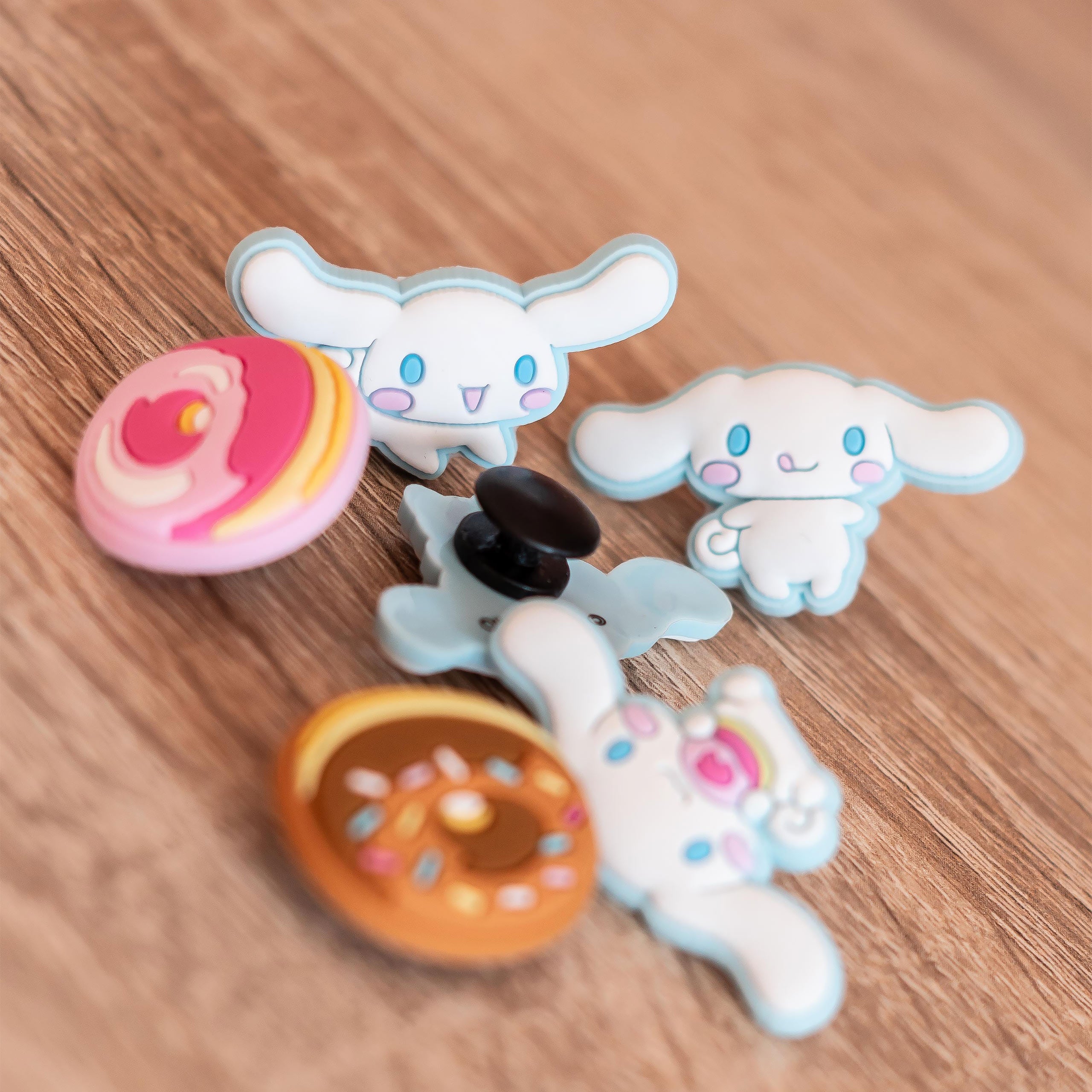 Immagine del prodotto Hello Kitty & Friends - Set di 6 pin Cinnamoroll