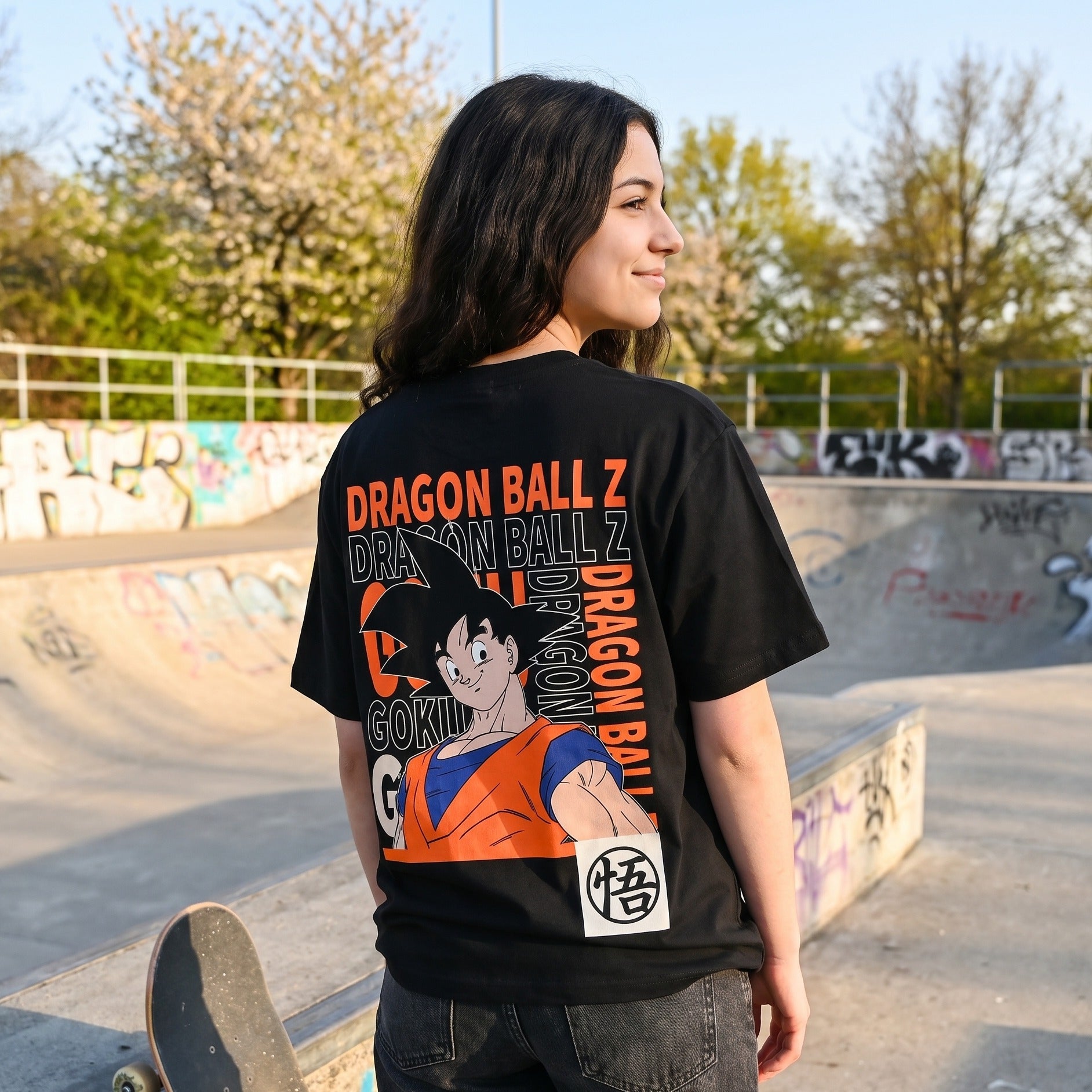 Immagine del prodotto Dragon Ball Z - T-shirt oversize Goku nera