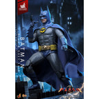 Immagine del prodotto The Flash - Action Figure Batman Masterpiece 1:6 Tuta Blu e Grigia Edizione Limitata