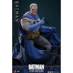 Product image Batman: The Dark Knight Returns - Batman Masterpiece Action Figure 1:6 Battle Damaged Version