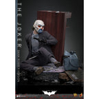 Immagine del prodotto The Dark Knight - Action figure Joker 1:6 Versione Rapinatore di banca