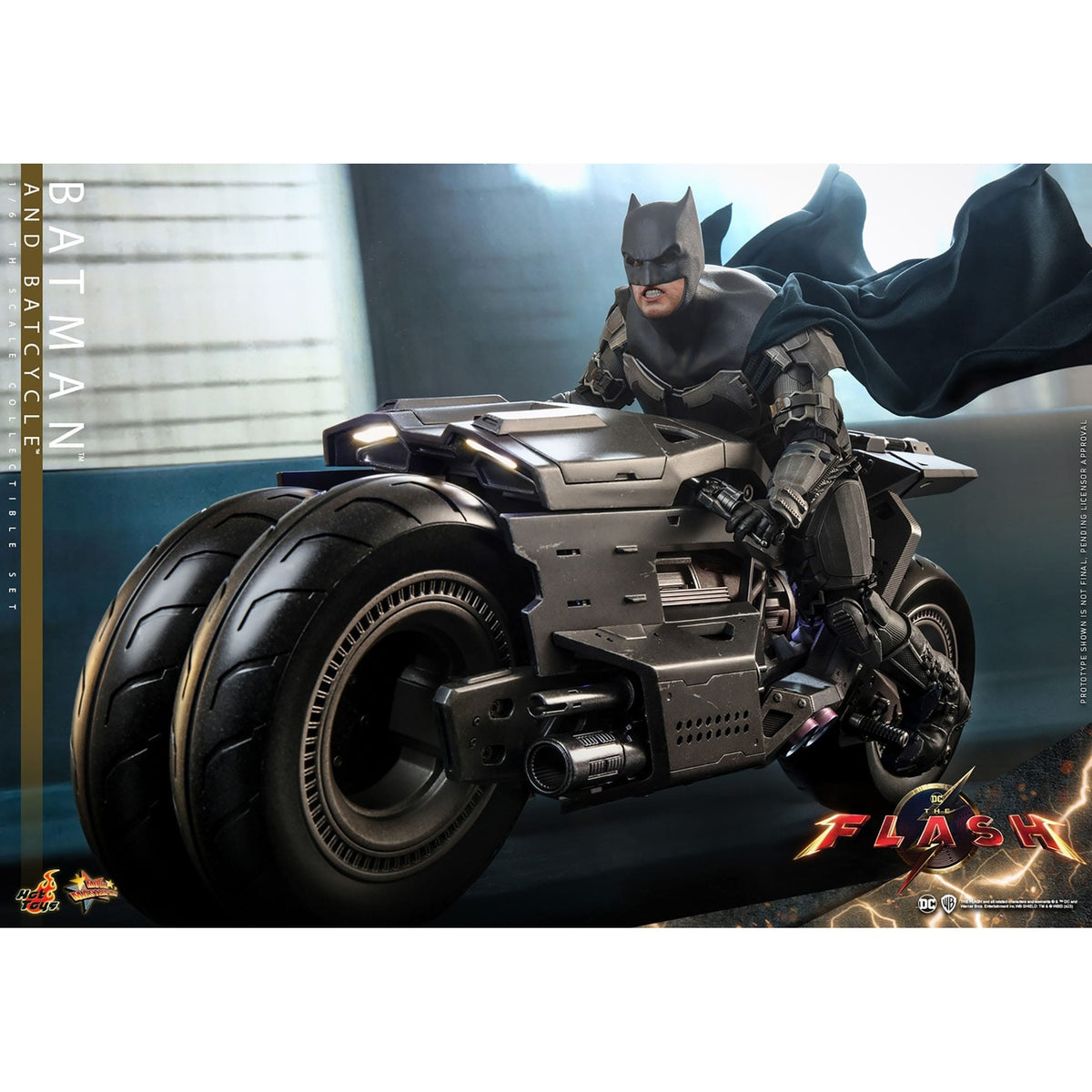 Immagine del prodotto The Flash Movie Masterpiece action figure con veicolo 1/6 Batman & Batcycle set 30 cm