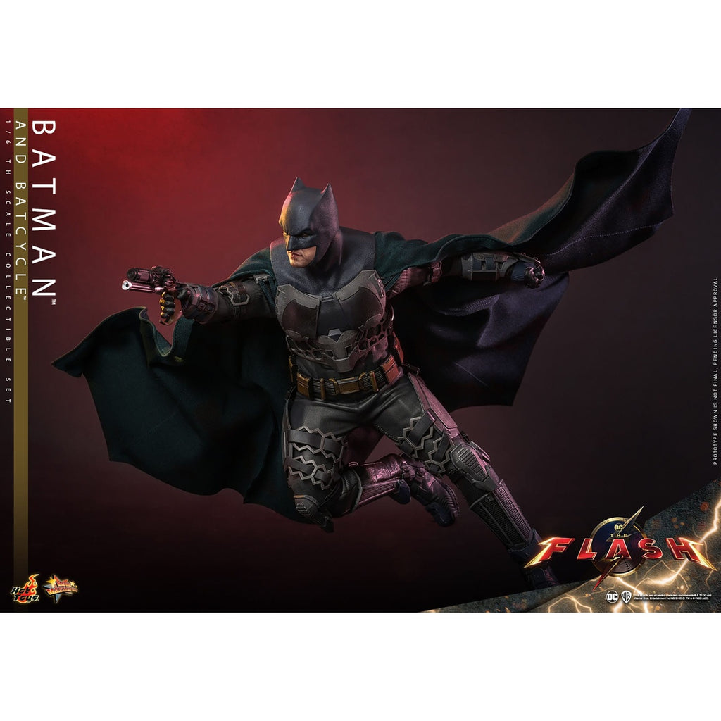 Immagine del prodotto The Flash Movie Masterpiece action figure con veicolo 1/6 Batman & Batcycle set 30 cm