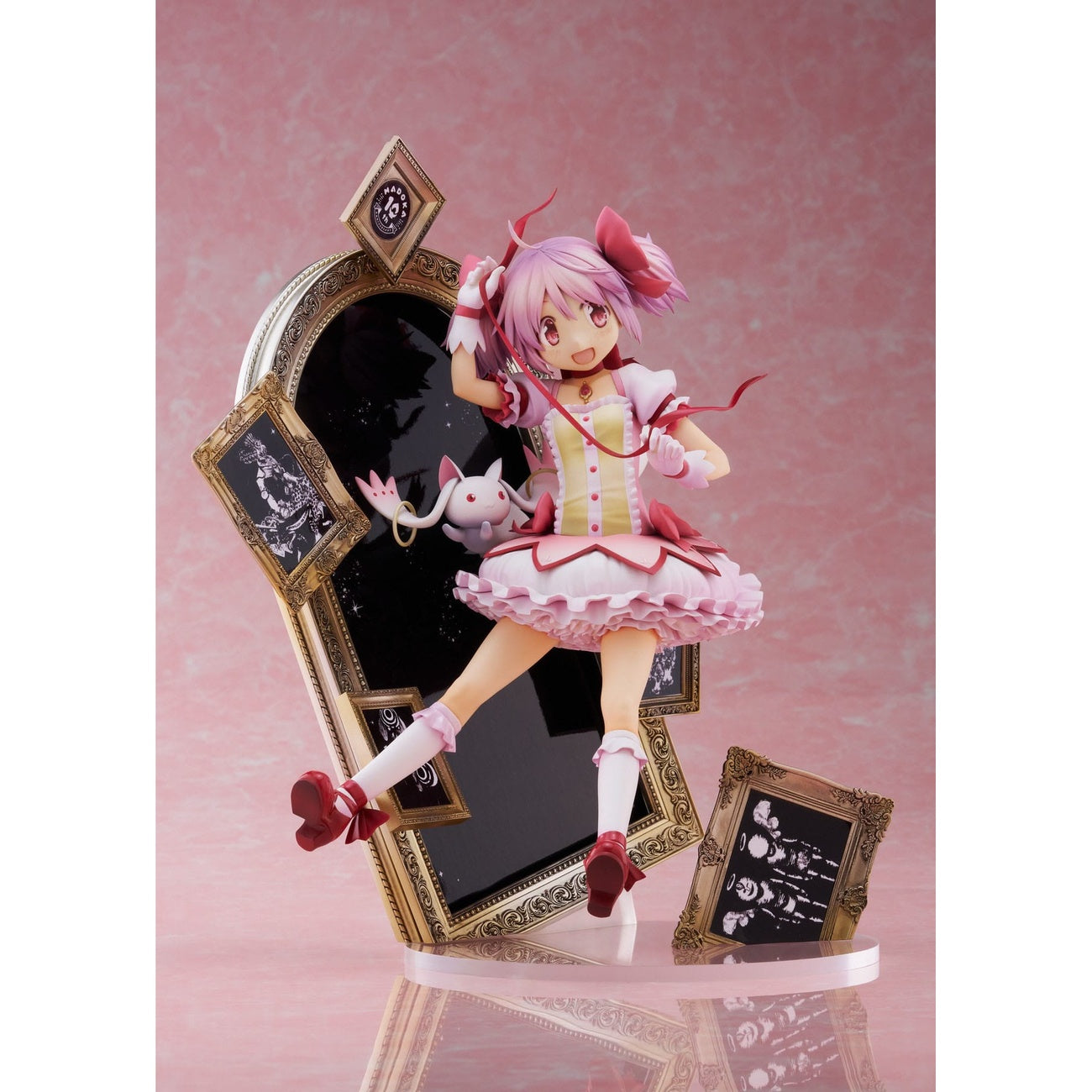 Immagine del prodotto Puella Magi Madoka Magica Statua 1/7 Madoka Kaname 10th Anniversary Ver. 25 cm