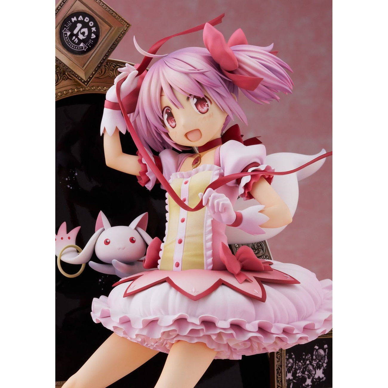Immagine del prodotto Puella Magi Madoka Magica Statua 1/7 Madoka Kaname 10th Anniversary Ver. 25 cm