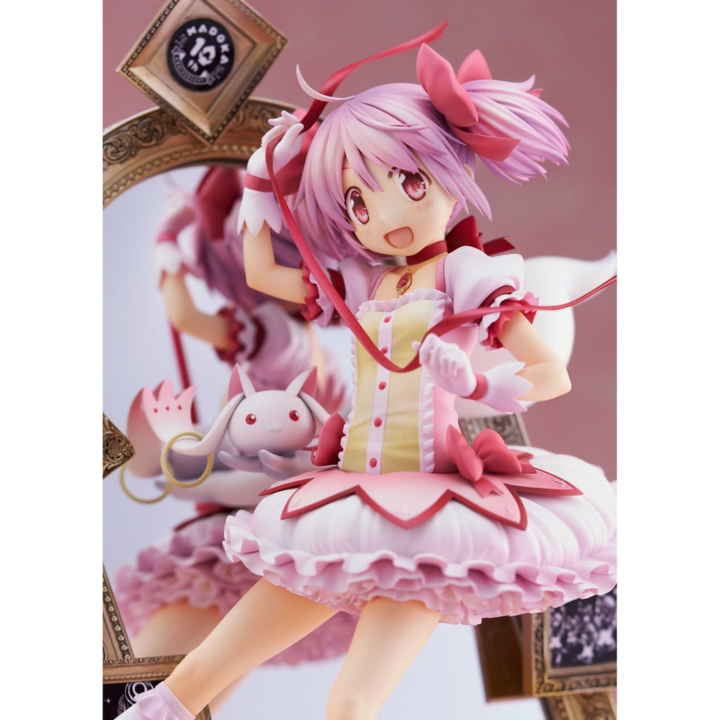 Immagine del prodotto Puella Magi Madoka Magica Statua 1/7 Madoka Kaname 10th Anniversary Ver. 25 cm