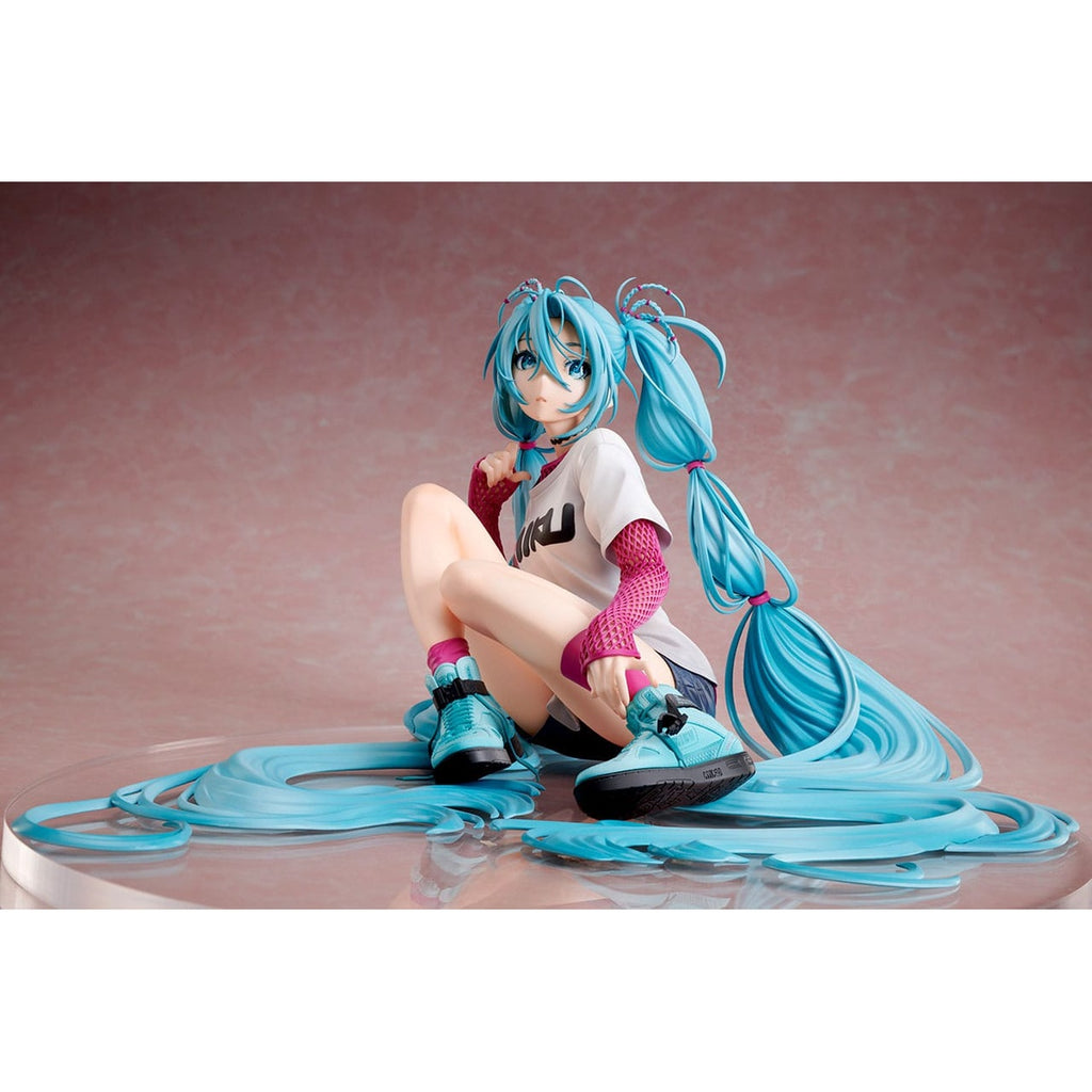 Immagine del prodotto Statua Hatsune Miku 1/4 Yoneyama Mai The Latest Street Style "Cute" 17 cm
