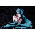 Product image Hatsune Miku Statue 1/4 Yoneyama Mai The Latest Street Style "Cute" Limited Edition 17 cm