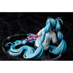 Product image Hatsune Miku Statue 1/4 Yoneyama Mai The Latest Street Style "Cute" Limited Edition 17 cm