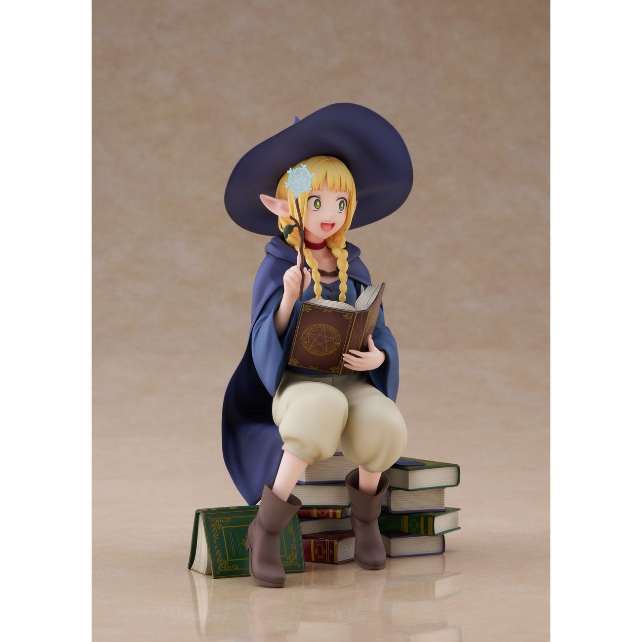 Immagine del prodotto Delicious in Dungeon Statua in PVC 1/7 Marcille Student Ver. AmiAmi Limited Edition 19 cm
