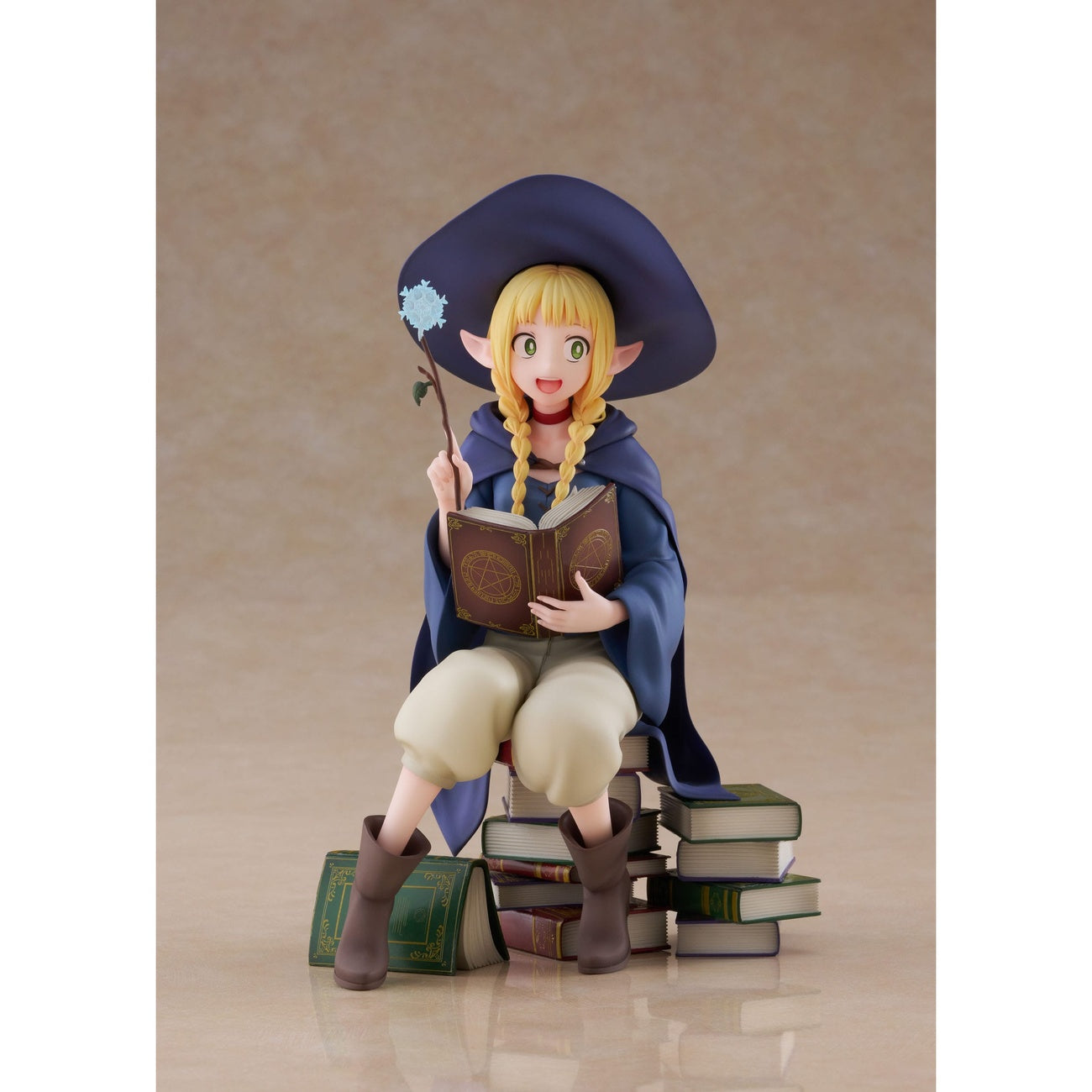 Immagine del prodotto Delicious in Dungeon Statua in PVC 1/7 Marcille Student Ver. AmiAmi Limited Edition 19 cm