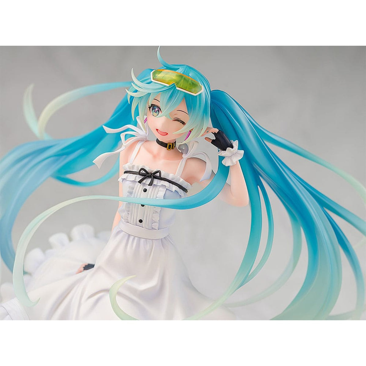 Immagine del prodotto Hatsune Miku GT Project Statua Originale in PVC 1/7 Vacation Style Ver. 24 cm