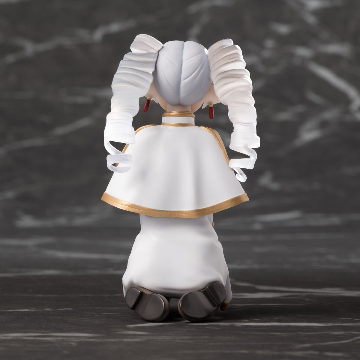 Immagine del prodotto Frieren: Beyond Journey's End Statua PM Perching in PVC I have ringlets now Clear Ver. heo Exclusive 10 cm