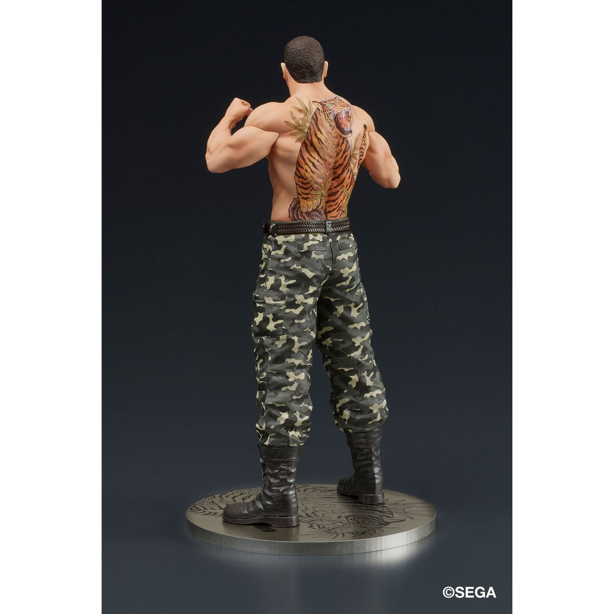 Immagine del prodotto Yakuza: Like a Dragon Digsta Statua PVC Taiga Saejima Battle Style Ver. 18 cm