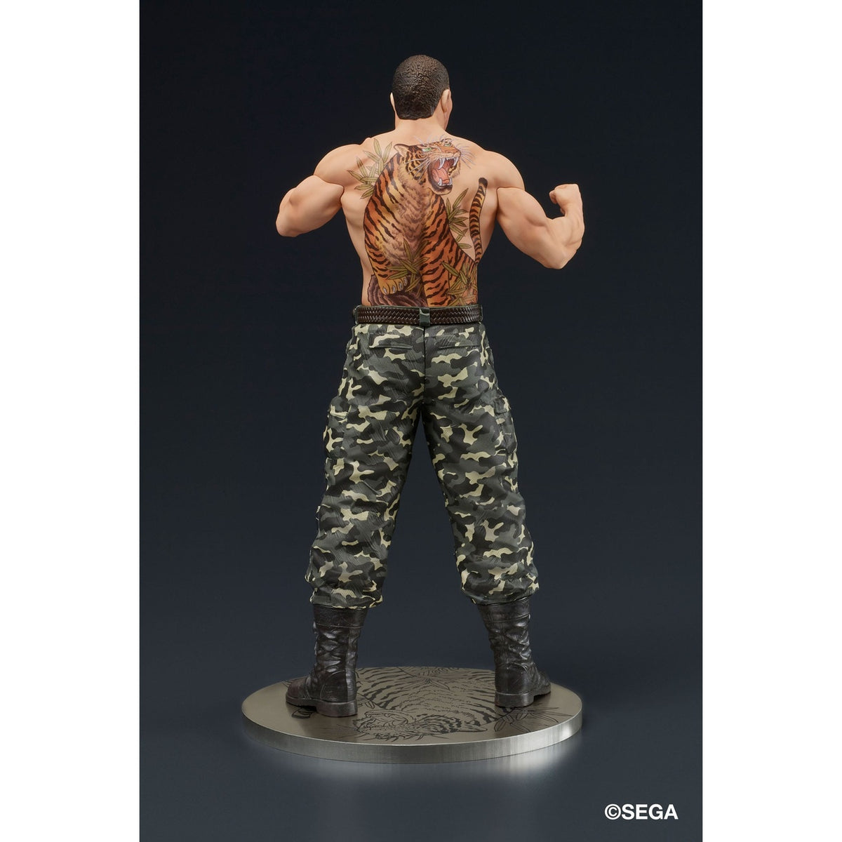Immagine del prodotto Yakuza: Like a Dragon Digsta Statua PVC Taiga Saejima Battle Style Ver. 18 cm