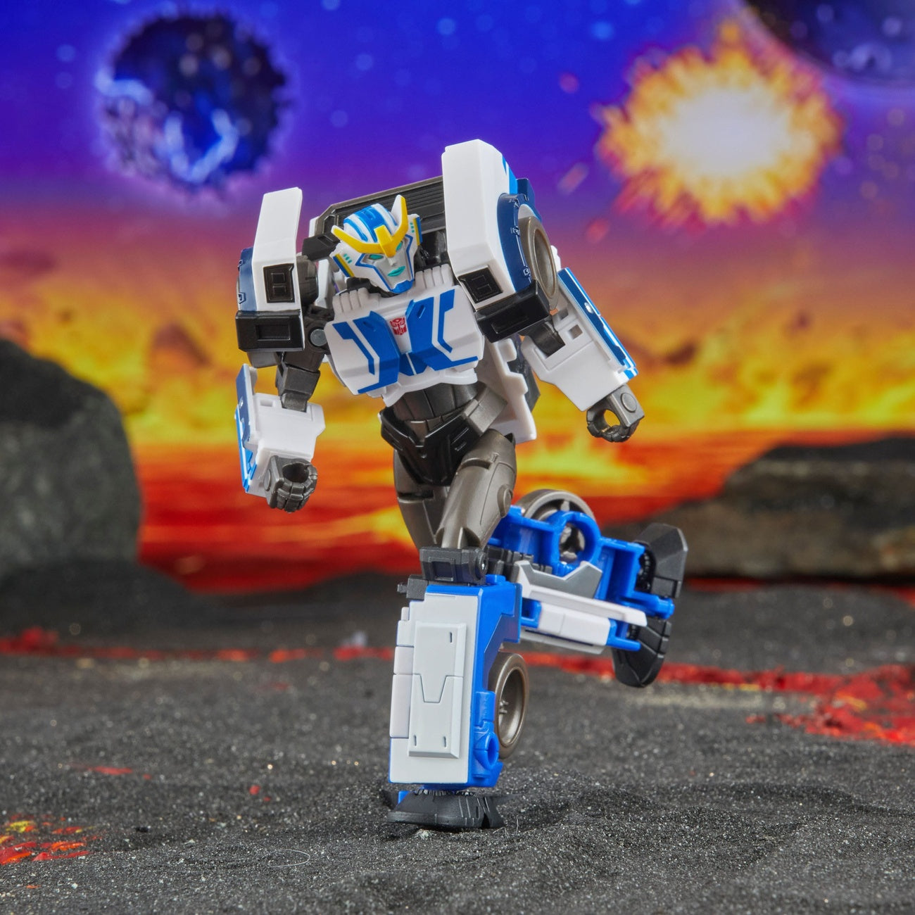 Immagine del prodotto Transformers Generations Legacy United action figure Deluxe Class Robots in Disguise 2015 Universe Strongarm 14 cm