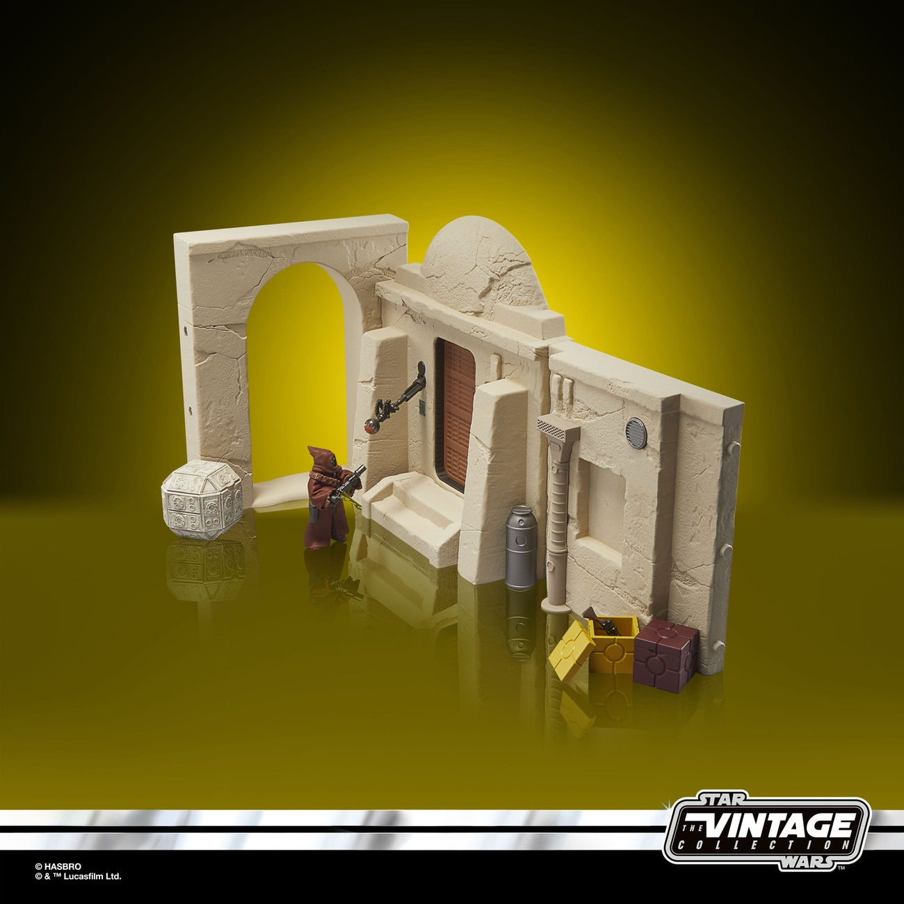 Product image Star Wars Episode IV Vintage Collection Playset Streets of Mos Eisley with Jawa Action Figure