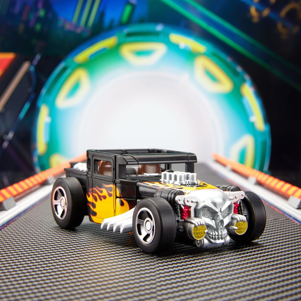 Product image Hot Wheels x Transformers Action Figure Bone Shaker 12 cm