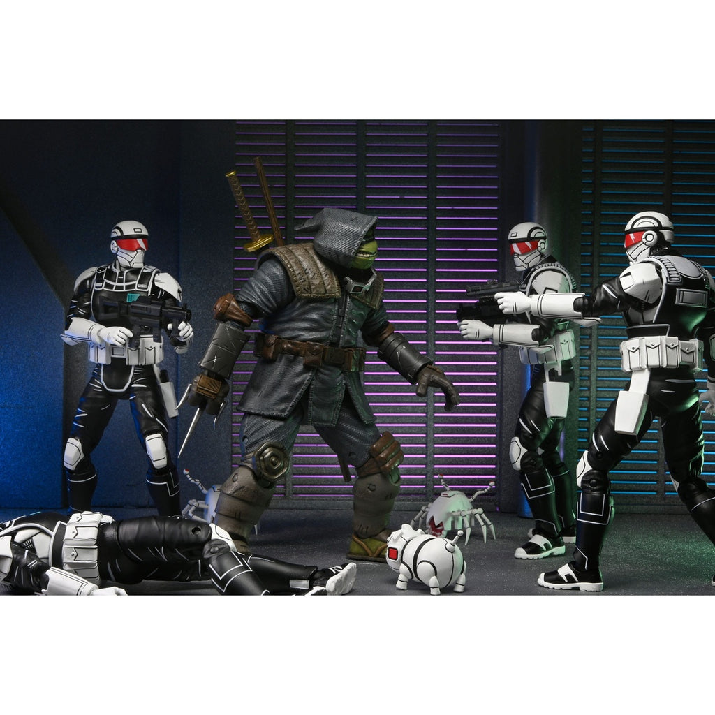 Immagine del prodotto Teenage Mutant Ninja Turtles (The Last Ronin) action figure Synja Commando with Mousers 18 cm