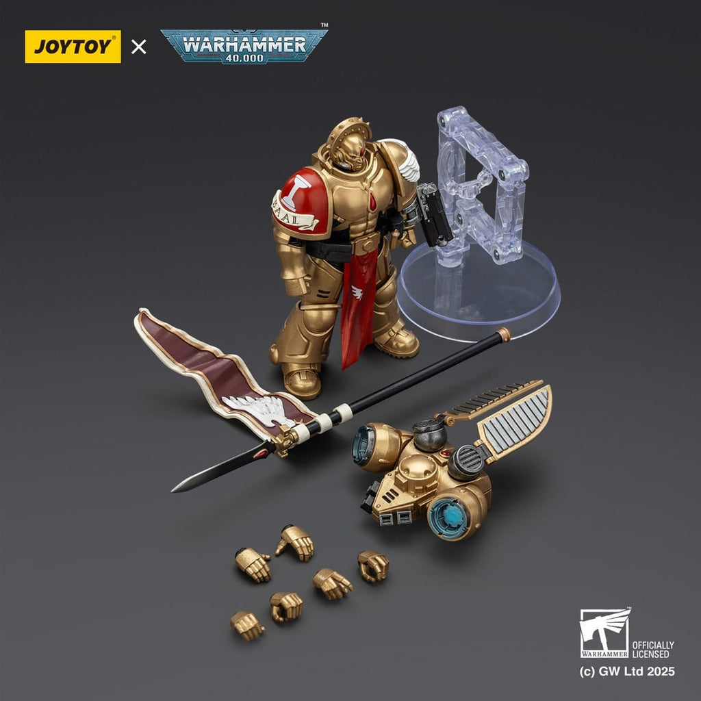 Product image Warhammer 40,000: Combat Patrol Blood Angels Action Figure Sanguinary Guard 3 with Angelus Boltgun and Encarmine Spear 20 cm