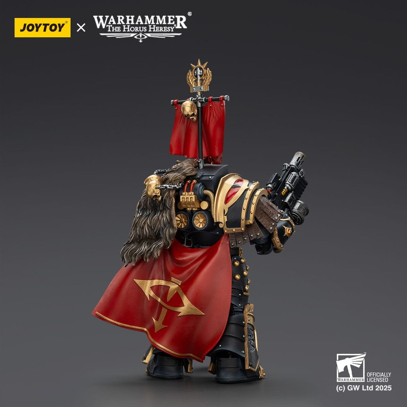 Product image Warhammer 40,000: Sons of Horus Action Figure Legion Cataphractii Praetor with Combi-Melta and Power Maul 14 cm