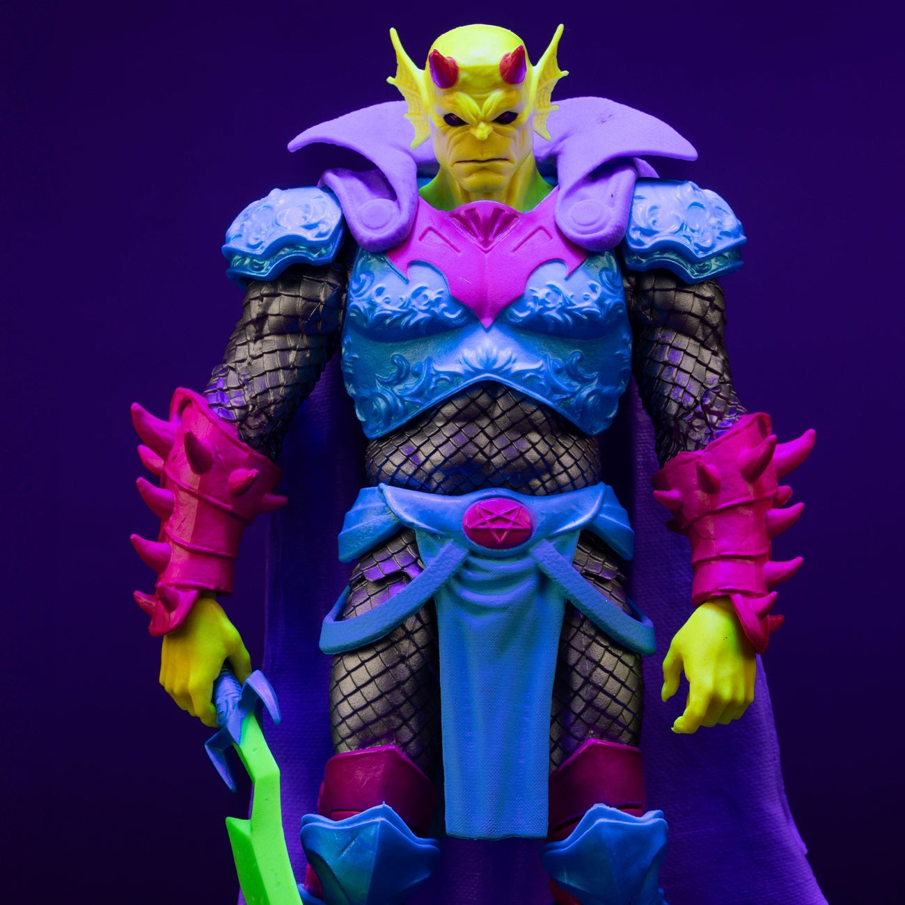 Immagine del prodotto Action figure DC Multiverse The Demon (Demon Knights) Black Light Edition (Gold Label) 18 cm