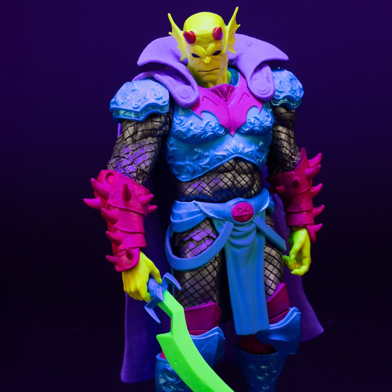 Immagine del prodotto Action figure DC Multiverse The Demon (Demon Knights) Black Light Edition (Gold Label) 18 cm