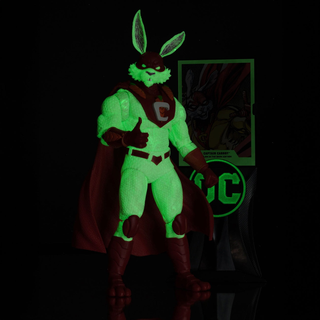 Immagine del prodotto Action figure DC Multiverse Captain Carrot (Justice League Incarnate) Glow in the Dark Edition (Gold Label) 18 cm