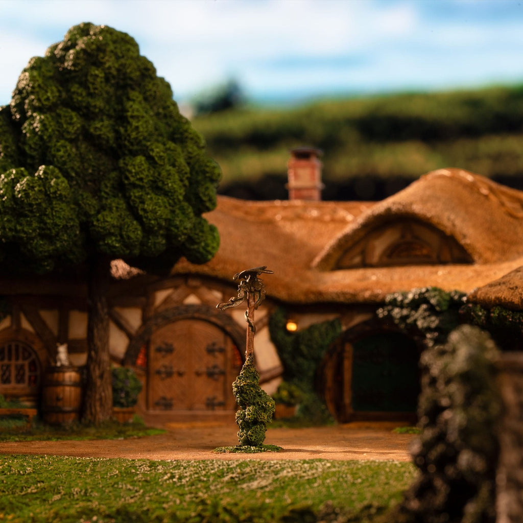 Immagine del prodotto Il Signore degli Anelli Statua The Green Dragon Inn