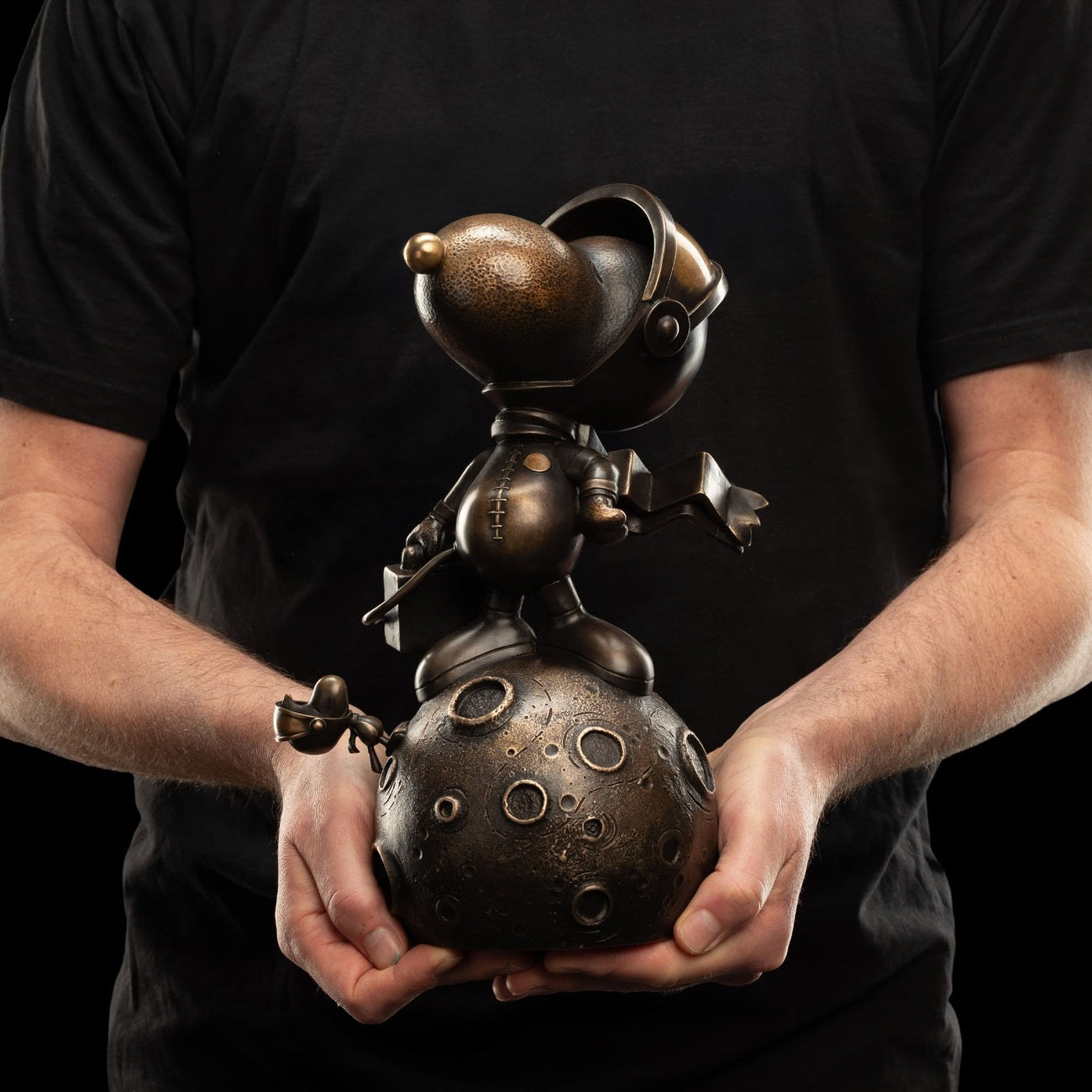 Immagine del prodotto I Peanuts Statua in bronzo Snoopy: First Beagle on the Moon Limited Edition 29 cm