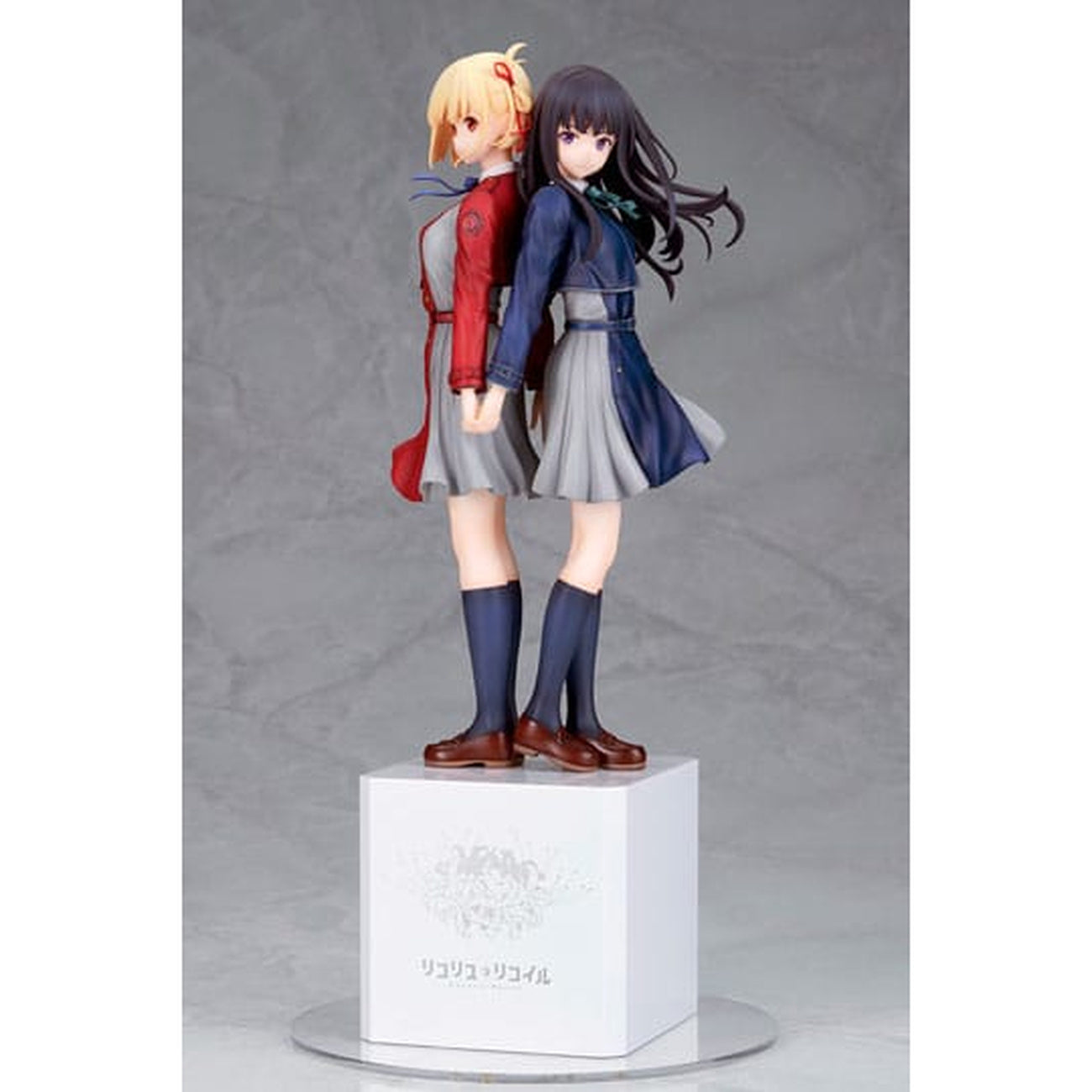 Immagine del prodotto Lycoris Recoil Statua PVC 1/8 Chisato Nishikigi & Takina Inoue 30 cm