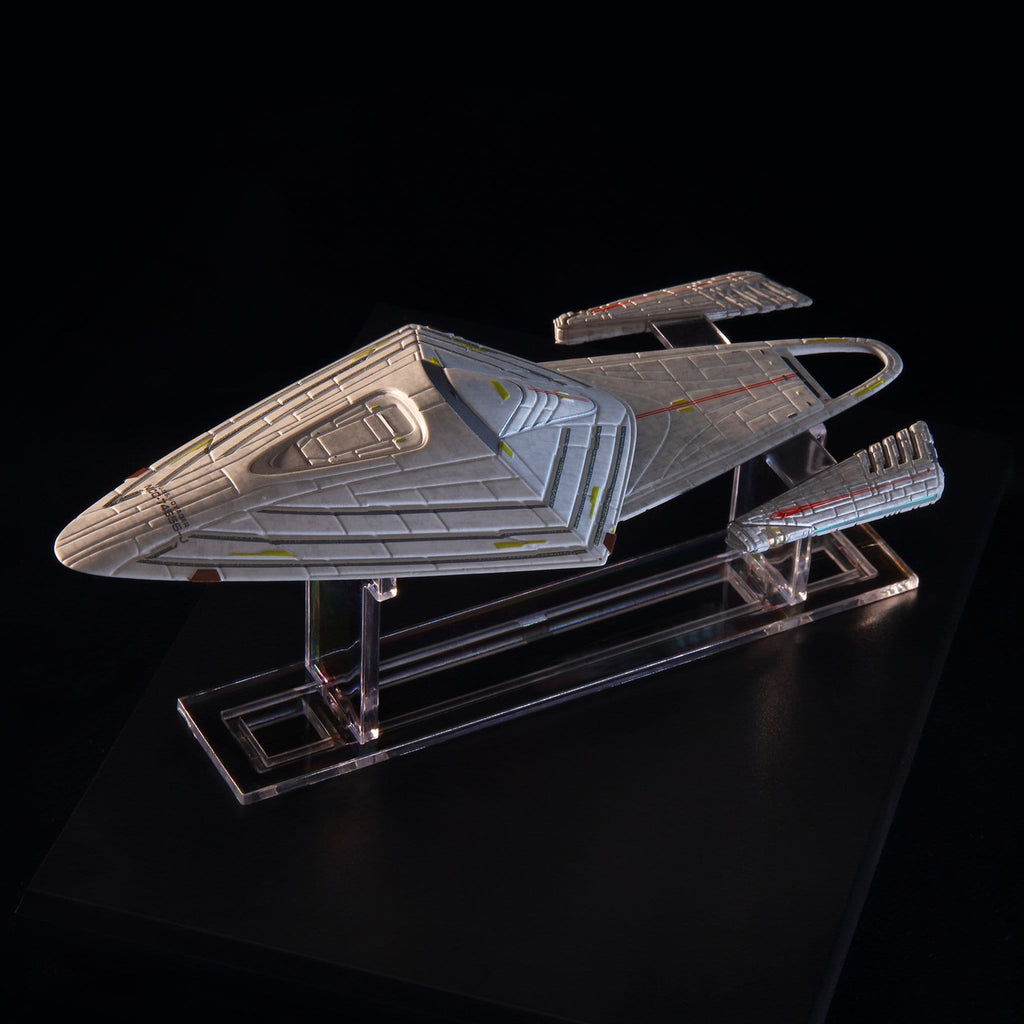 Product image Star Trek Library Die-Cast U.S.S. Voyager NCC-74656-J 10 cm