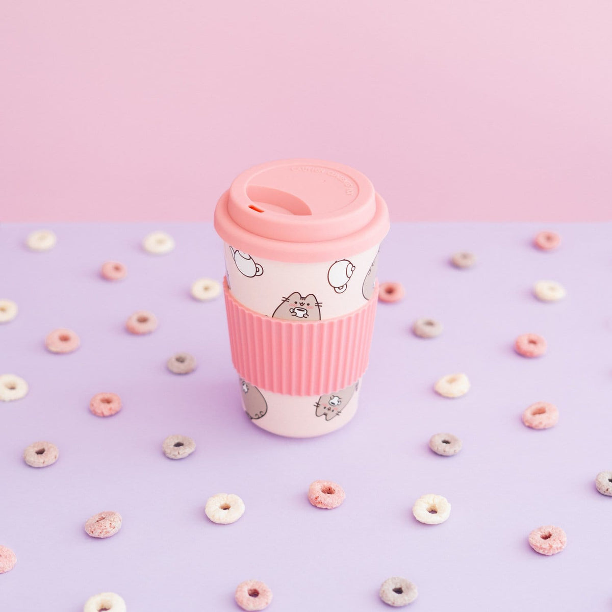 Immagine del prodotto Tazza in ceramica Pusheen con coperchio 400 ml