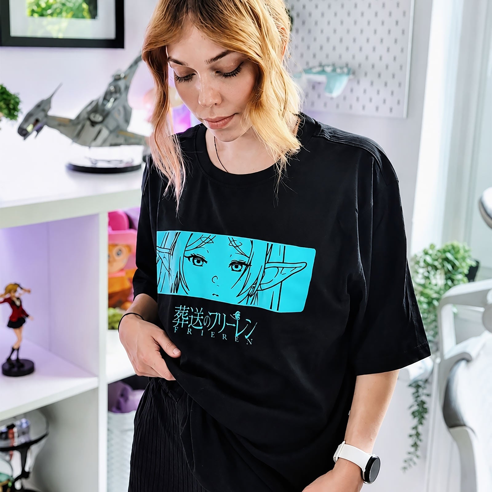 Immagine del prodotto Frieren - T-shirt personaggio nera