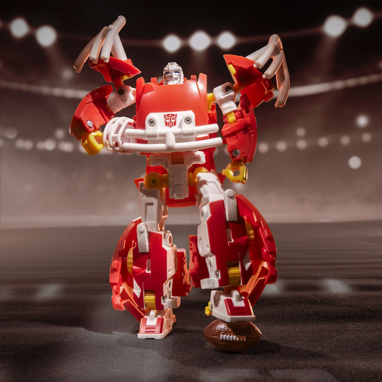 Immagine del prodotto Transformers x NFL Action figure Kansas City Chiefs: KC-59 14