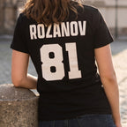 Immagine del prodotto T-shirt maglia Rozanov per fan di Heated Rivalry
