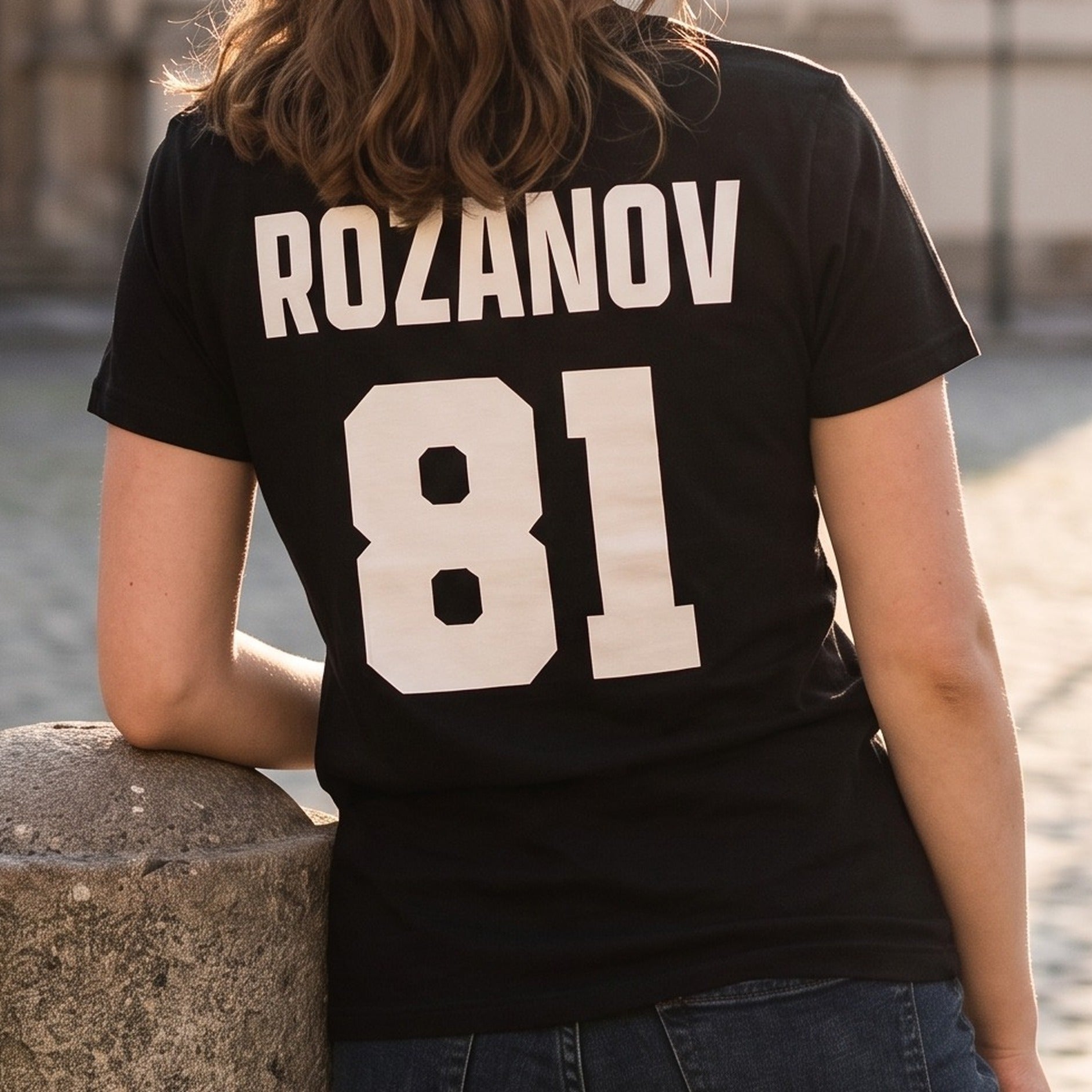 Immagine del prodotto T-shirt maglia Rozanov per fan di Heated Rivalry