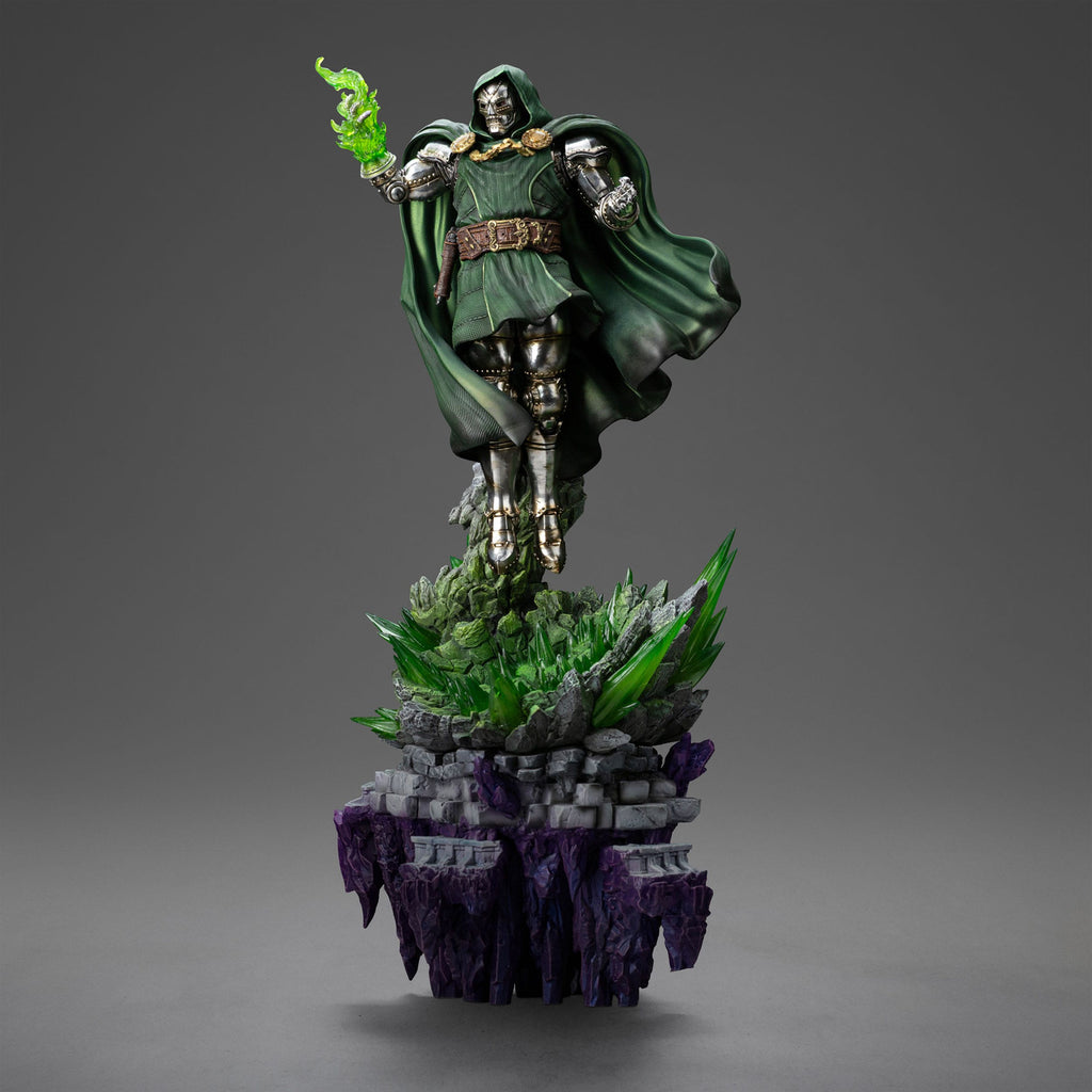 Immagine del prodotto Statua Doctor Doom Marvel Legends Diorama Art Scale