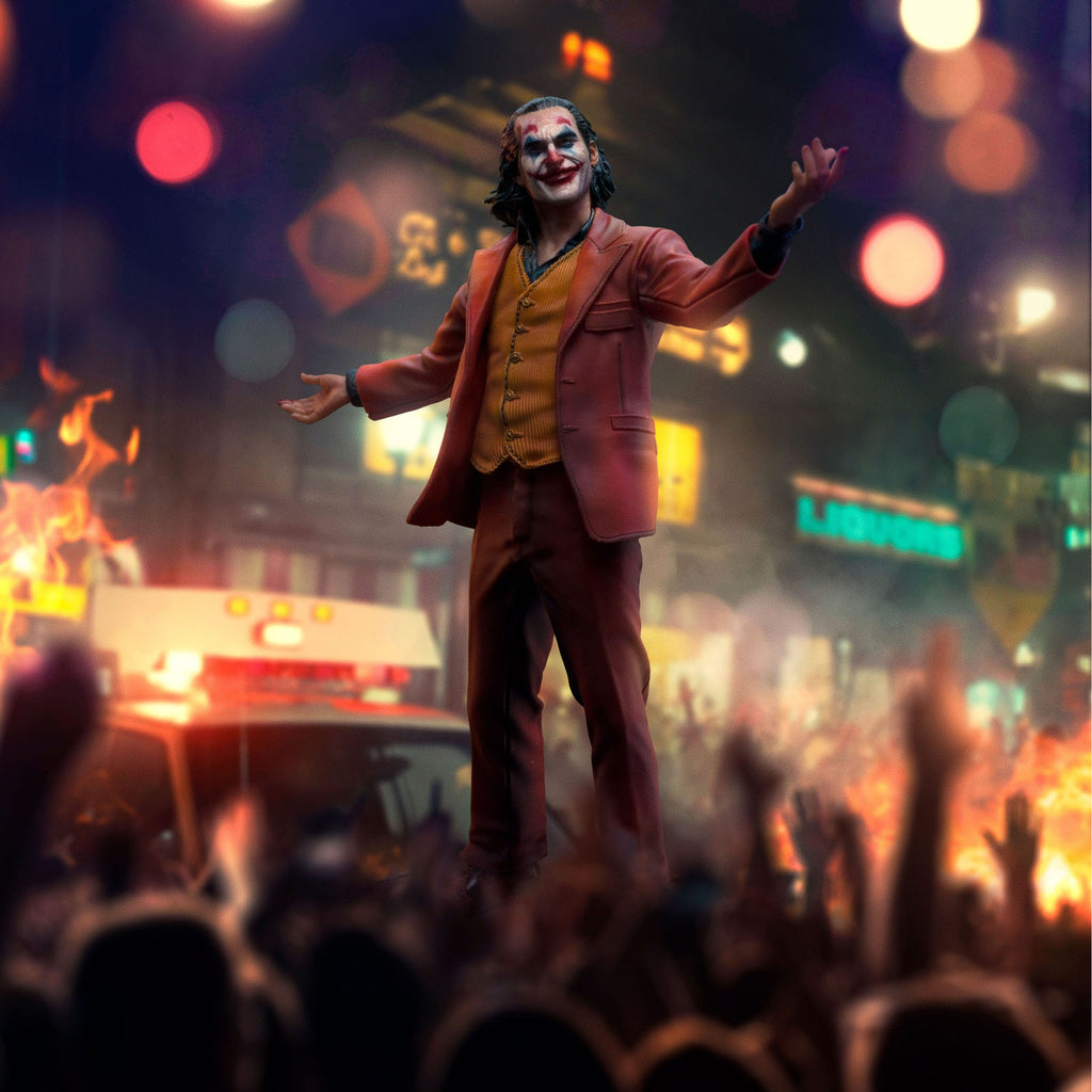 Immagine del prodotto DC Comics Statua Art Scale Deluxe 1/10 Joker (Arthur Fleck)
