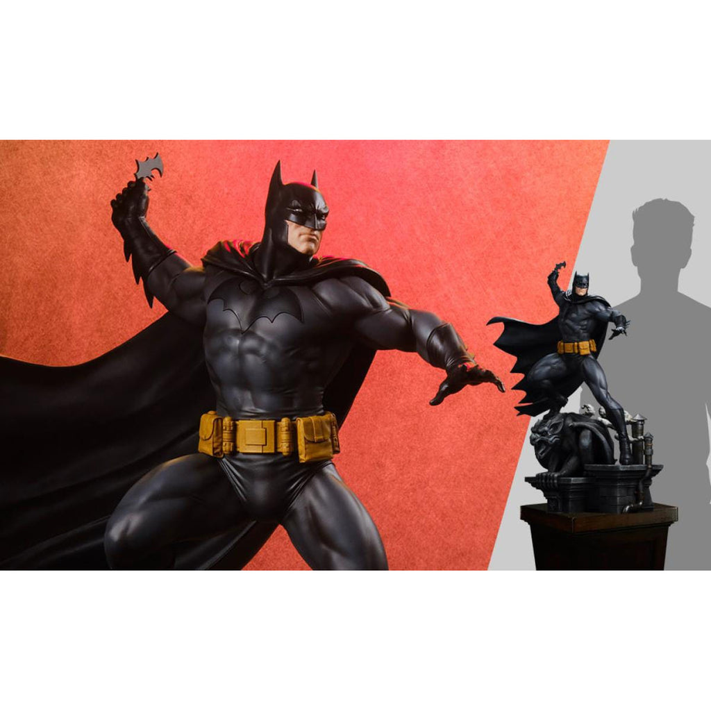 Immagine del prodotto DC Comics Maquette 1/4 Batman (Black and Gray Edition) 66 cm