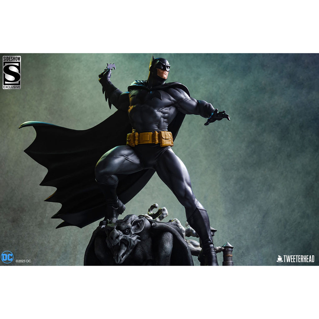 Immagine del prodotto DC Comics Maquette 1/4 Batman (Black and Gray Edition) 66 cm