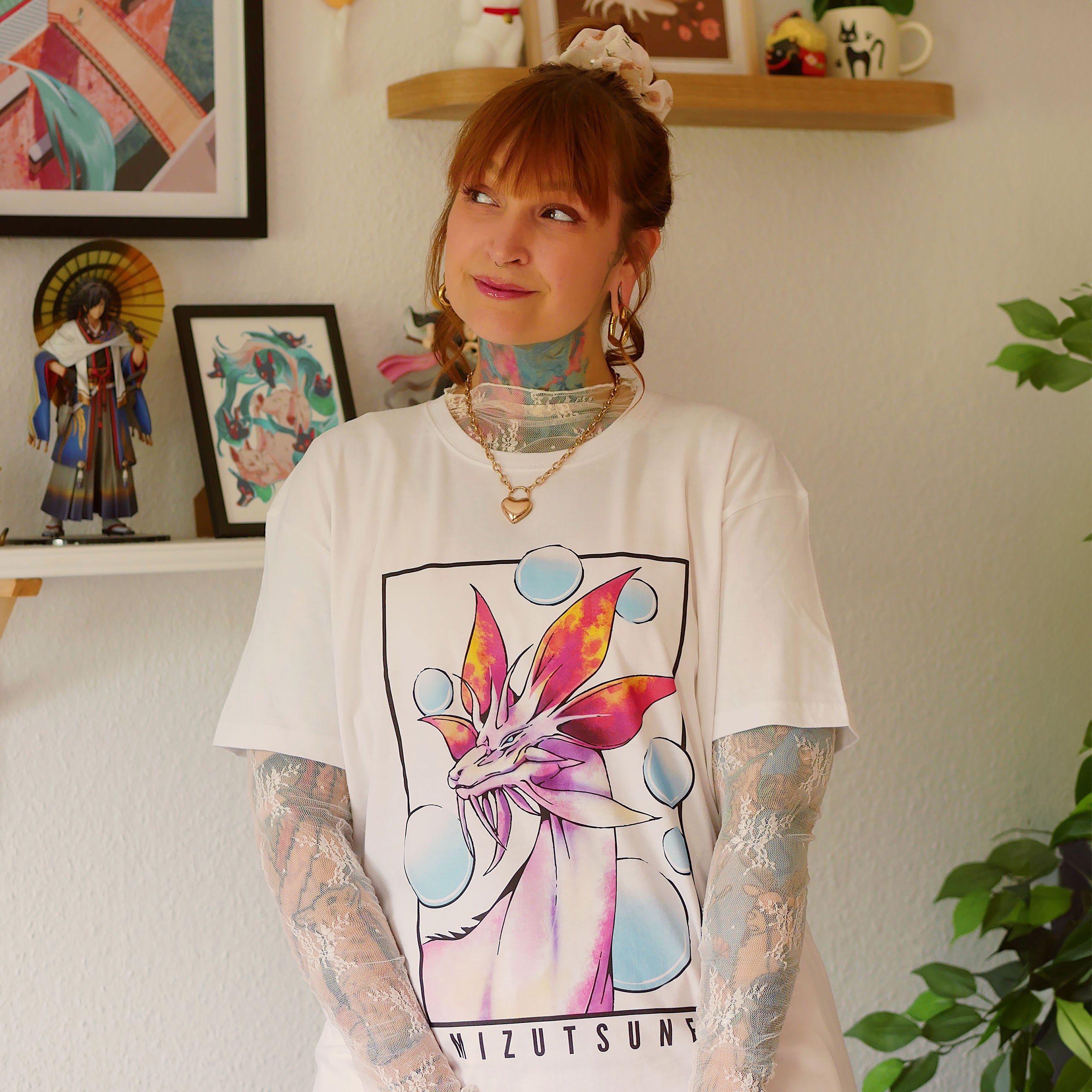 Immagine del prodotto T-shirt Mizutsune bianca Limited Edition per fan di Monster Hunter