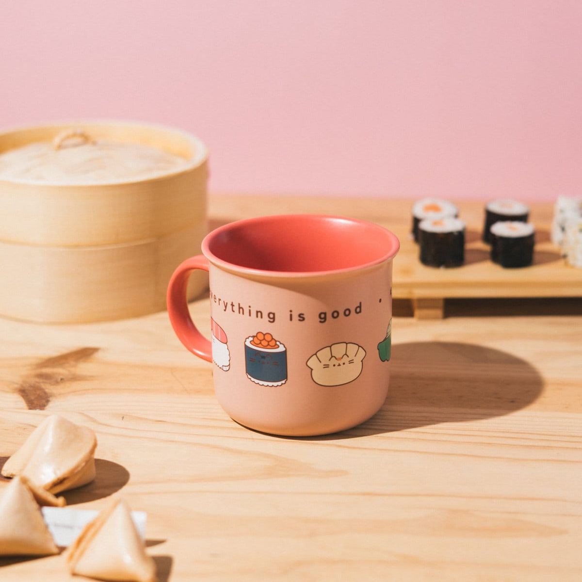 Immagine del prodotto Tazza Premium Pusheen Sushi Roll 440 ml