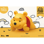 Immagine del prodotto Winnie the Pooh Piccolo salvadanaio in vinile Winnie sdraiato 17 cm