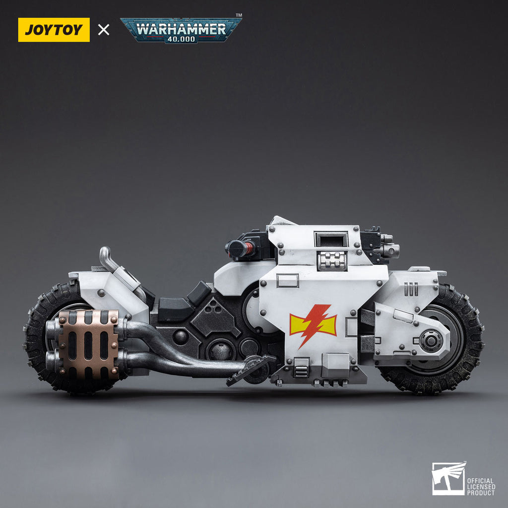Produktbild Warhammer 40k Fahrzeug 1/18 White Scars Raider-pattern